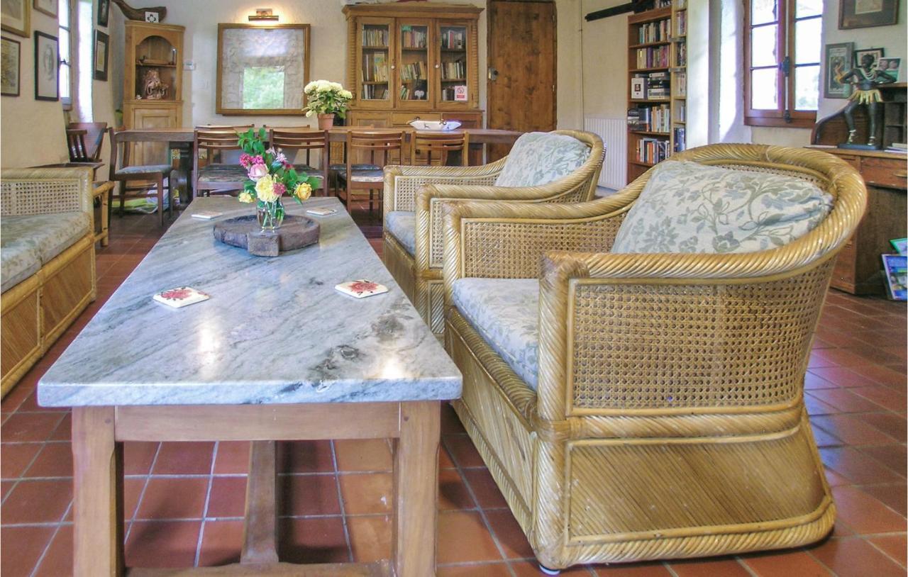 4 Bedroom Gorgeous Home In Monpazier Dış mekan fotoğraf
