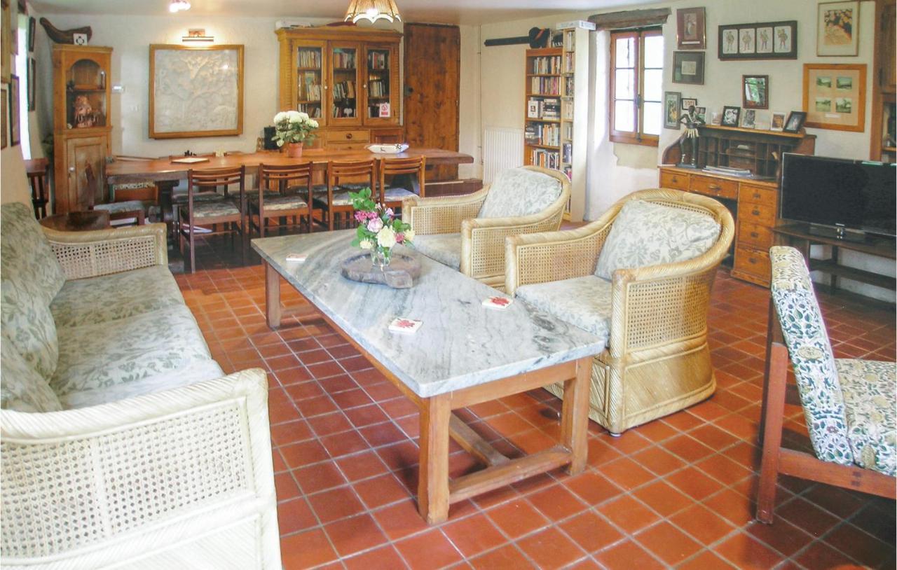 4 Bedroom Gorgeous Home In Monpazier Dış mekan fotoğraf
